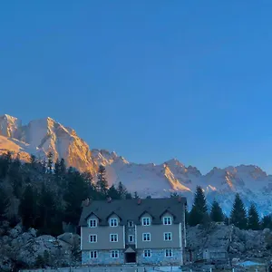 Bujtina 3* Valbone