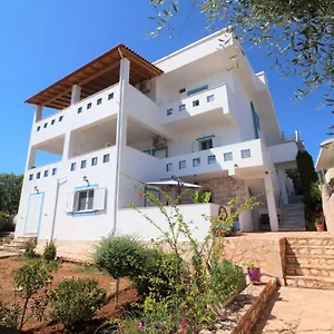 Gregory's Aparthotel Ksamil
